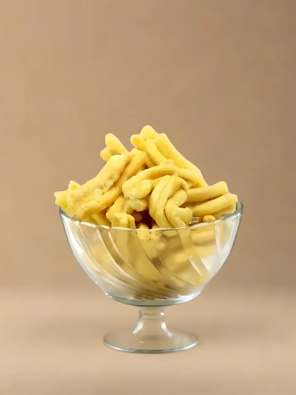 Satvick Sweets’ Besan Gathiya – Crispy, High-Protein Snack, Made from Premium Chickpea Flour